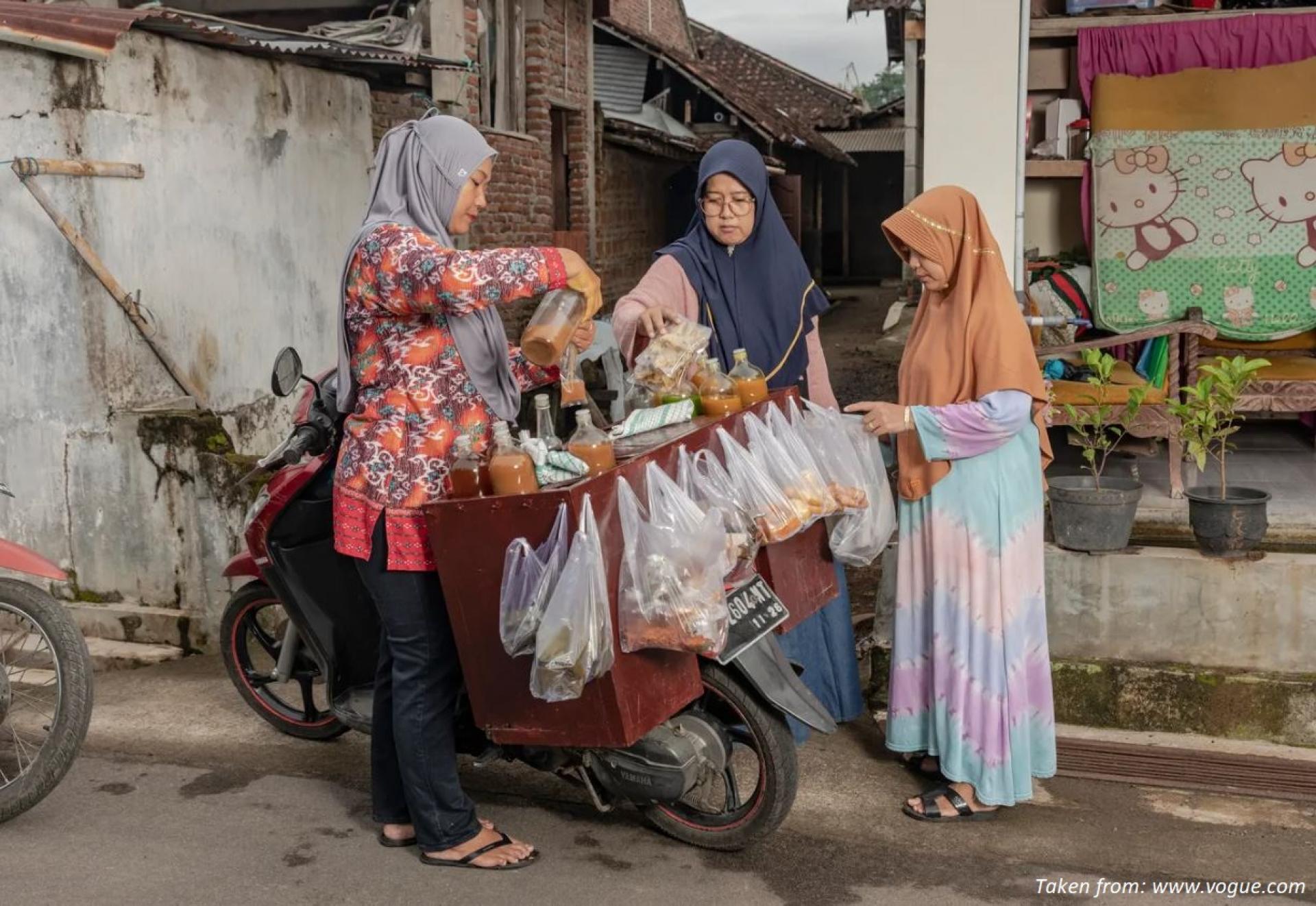Melestarikan Tradisi jamu: Peran Perempuan Lintas Generasi di Indonesia