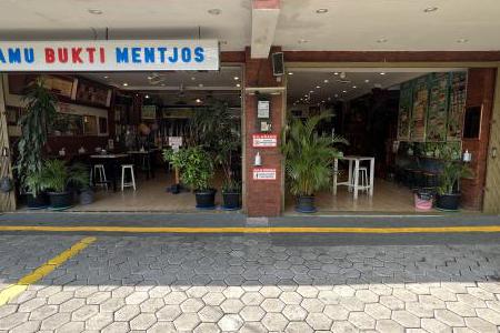 Menyesap Jamu Legendaris Di Jantung Ibu Kota